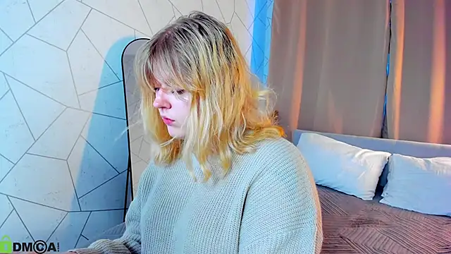 Snapshot of luna_c0ra chatting on 03-01-26, 01:07 luna c0ra online show from 03-01-26, 01:07