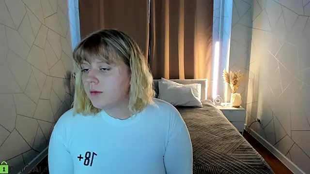 luna c0ra online show from 03-15-26, 01:22