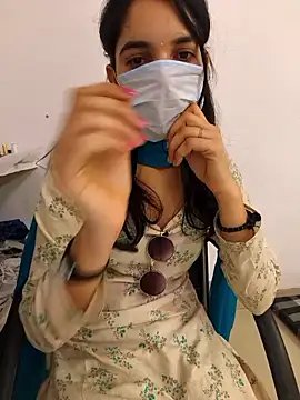 Snapshot of tanzum_khan3202 chatting on 04-11-26, 07:45 tanzum khan3202 online show from 04-11-26, 07:45