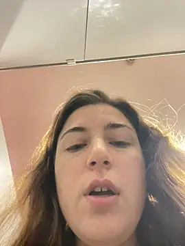 Snapshot of kate_nicepops999114 chatting on 02-21-26, 07:42 kate nicepops999114 online show from 02-21-26, 07:42