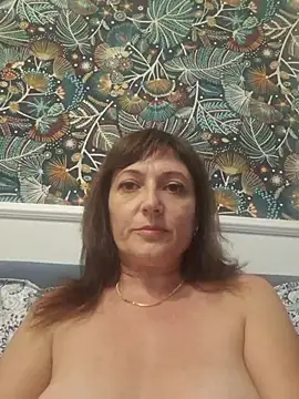 Snapshot of SaraGina chatting on 07-21-26, 09:06 SaraGina online show from 07-21-26, 09:06