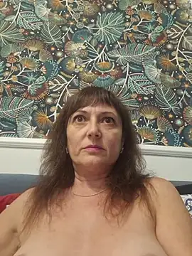 Snapshot of SaraGina chatting on 07-22-26, 09:39 SaraGina online show from 07-22-26, 09:39