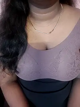 Snapshot of Sravani_ chatting on 03-02-26, 09:27 Sravani online show from 03-02-26, 09:27