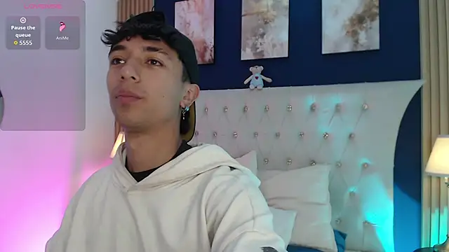 Aiden Rivers  online show from 04-04-26, 12:46