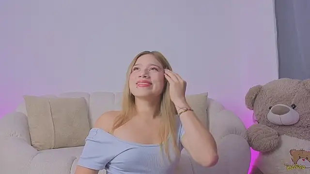 Snapshot of DollfaceInk chatting on 02-28-26, 03:07 DollfaceInk online show from 02-28-26, 03:07