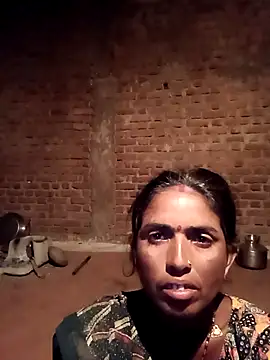 Hot re83 online show from 02-25-26, 11:36