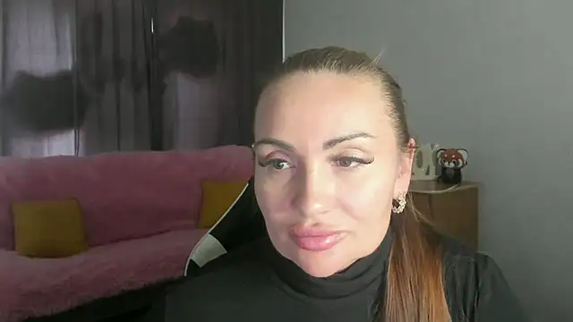 StripGyrl online show from 04-27-26, 07:28