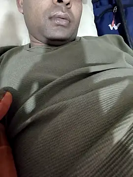 Snapshot of Amina___trans__sexy chatting on 02-25-26, 06:01 Amina trans sexy online show from 02-25-26, 06:01