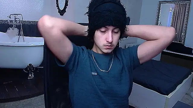 Snapshot of GriffinDane chatting on 02-20-26, 05:26 GriffinDane online show from 02-20-26, 05:26