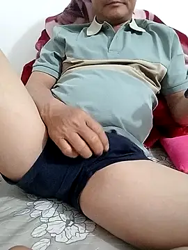 Snapshot of -Nam88 chatting on 02-16-26, 06:04 -Nam88 online show from 02-16-26, 06:04