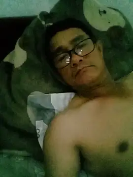 Snapshot of -Nam88 chatting on 06-17-26, 04:59 -Nam88 online show from 06-17-26, 04:59