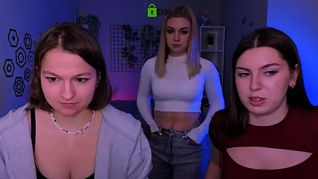 amalialowell online show from 06-03-26, 02:33