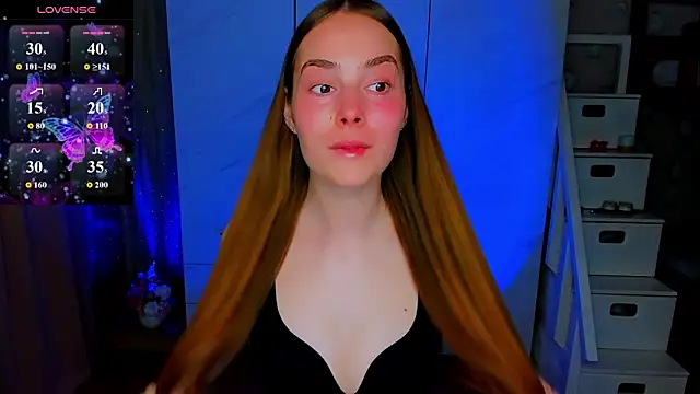Maddy Wood  online show from 06-18-26, 03:27
