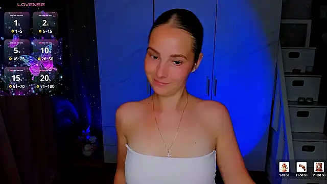 Maddy Wood  online show from 07-04-26, 05:08