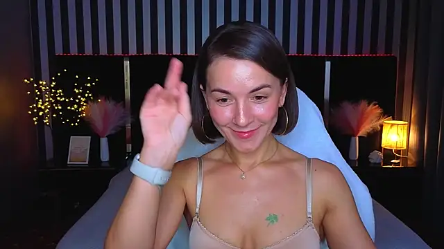 GracefulMichelle online show from 06-17-26, 07:26