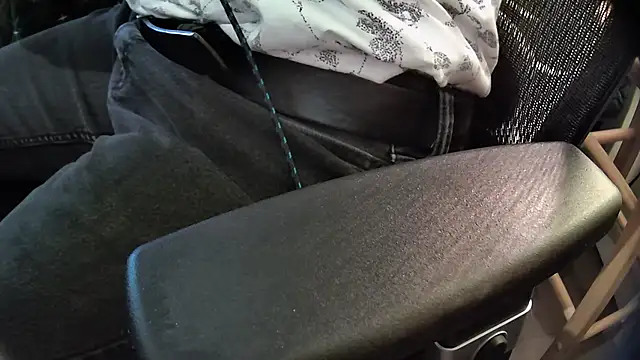 mecchaudquebecmod online show from 03-23-26, 01:15