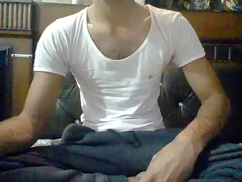 Snapshot of striplover_1 chatting on 02-18-26, 03:08 striplover 1 online show from 02-18-26, 03:08