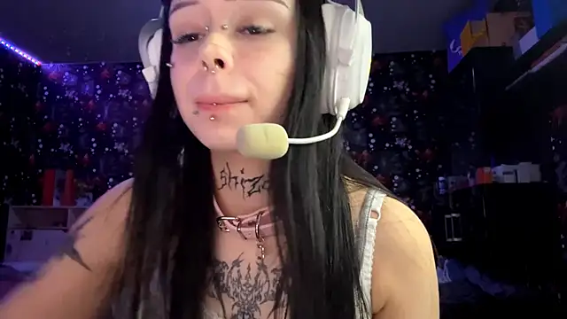 Snapshot of Luna_Sohotti chatting on 02-25-26, 03:10 Luna Sohotti online show from 02-25-26, 03:10