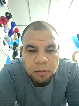 Snapshot of Harlowxx chatting on 04-24-26, 04:53 Harlowxx online show from 04-24-26, 04:53