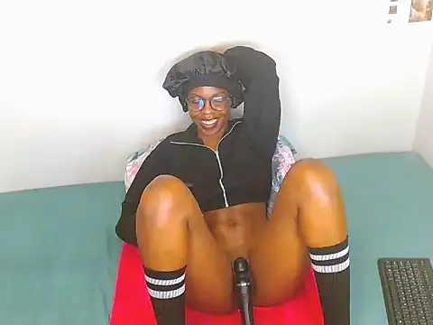Snapshot of ChocoSlenderXXX chatting on 07-17-26, 12:17 ChocoSlenderXXX online show from 07-17-26, 12:17