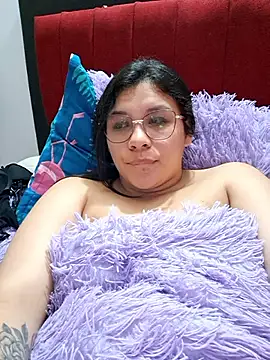 Snapshot of belen_green chatting on 04-21-26, 01:42 belen green online show from 04-21-26, 01:42