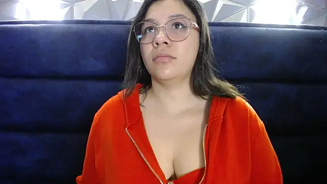 Snapshot of belen_green chatting on 04-22-26, 12:18 belen green online show from 04-22-26, 12:18