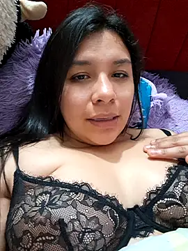 Snapshot of belen_green chatting on 04-26-26, 02:31 belen green online show from 04-26-26, 02:31