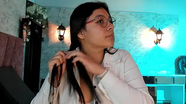 Snapshot of belen_green chatting on 05-23-26, 02:43 belen green online show from 05-23-26, 02:43