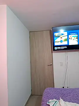 Snapshot of belen_green chatting on 07-14-26, 12:33 belen green online show from 07-14-26, 12:33