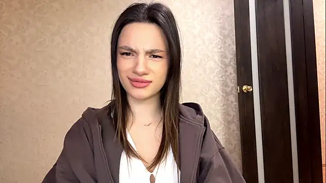 Snapshot of Kosandra_k chatting on 02-20-26, 04:07 Kosandra k online show from 02-20-26, 04:07