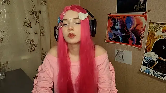 Snapshot of MilaTyan chatting on 02-22-26, 05:22 MilaTyan online show from 02-22-26, 05:22