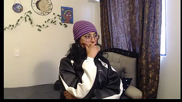 Lili  Clan online show from 06-21-26, 10:23