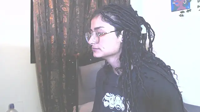 Lili  Clan online show from 07-14-26, 03:44