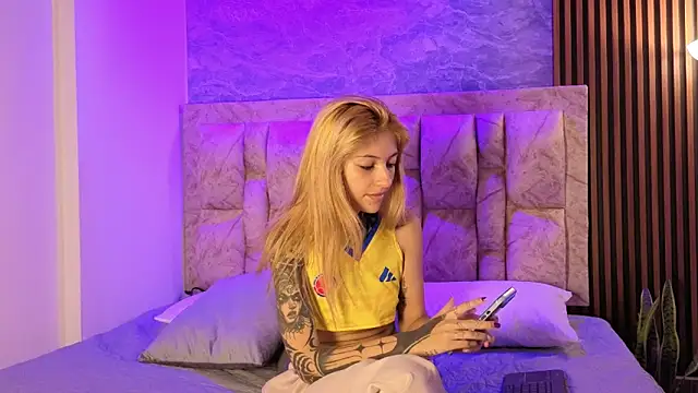 chelsea dalea online show from 06-21-26, 08:22