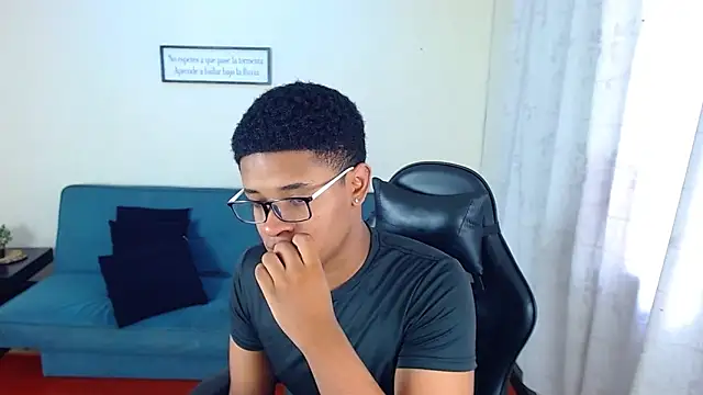 liiam3 online show from 03-25-26, 08:48