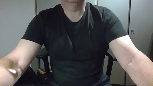 Snapshot of ViveLaFrance2026 chatting on 03-02-26, 07:43 ViveLaFrance2026 online show from 03-02-26, 07:43