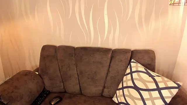 Snapshot of dalila_sweett chatting on 02-18-26, 07:32 dalila sweett online show from 02-18-26, 07:32