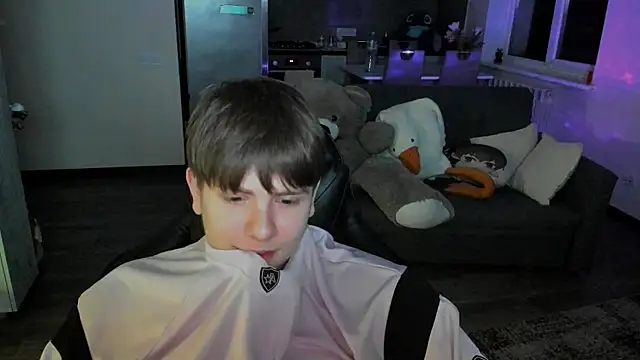 Snapshot of jimmie_hotty chatting on 02-16-26, 10:50 jimmie hotty online show from 02-16-26, 10:50