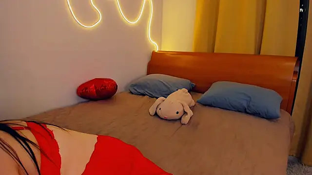 LeilaErcolani online show from 03-08-26, 07:17