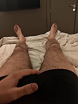 Snapshot of Galizio14 chatting on 02-24-26, 10:19 Galizio14 online show from 02-24-26, 10:19