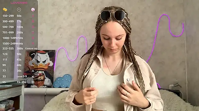 Snapshot of VictoriaDeese chatting on 06-22-26, 03:36 VictoriaDeese online show from 06-22-26, 03:36