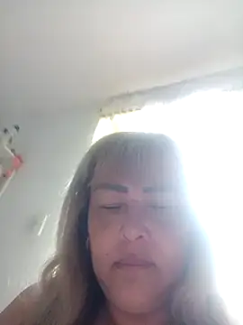 Snapshot of milena202610 chatting on 02-25-26, 01:32 milena202610 online show from 02-25-26, 01:32