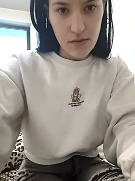 Snapshot of pussi12 chatting on 02-20-26, 03:45 pussi12 online show from 02-20-26, 03:45