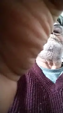 Snapshot of Vieux_pervert chatting on 02-17-26, 02:46 Vieux pervert online show from 02-17-26, 02:46