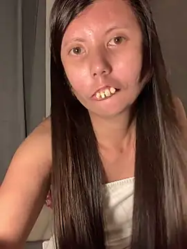 Snapshot of lady_moon09 chatting on 02-21-26, 10:38 lady moon09 online show from 02-21-26, 10:38