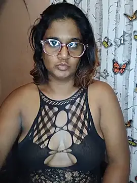 Snapshot of indianstrawberrylips4u chatting on 05-25-26, 05:02 indianstrawberrylips4u online show from 05-25-26, 05:02