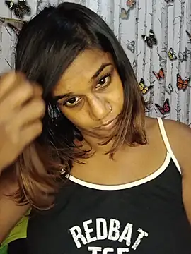 Snapshot of indianstrawberrylips4u chatting on 05-31-26, 06:09 indianstrawberrylips4u online show from 05-31-26, 06:09