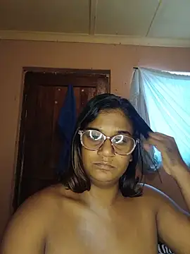 Snapshot of indianstrawberrylips4u chatting on 06-03-26, 06:05 indianstrawberrylips4u online show from 06-03-26, 06:05