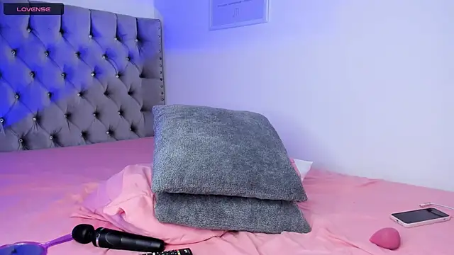 eva cutee  online show from 04-02-26, 08:50