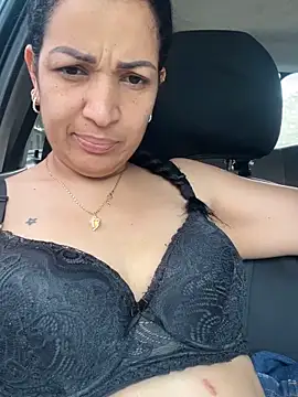 Snapshot of ScarlettRose_os chatting on 04-10-26, 06:56 ScarlettRose os online show from 04-10-26, 06:56